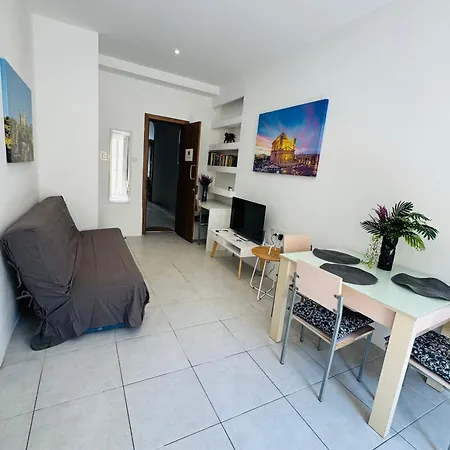 And Modern St Julians Daire Saint Julian's