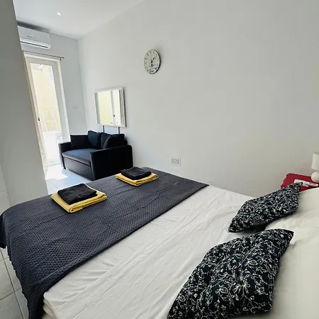 And Modern St Julians Apartament *