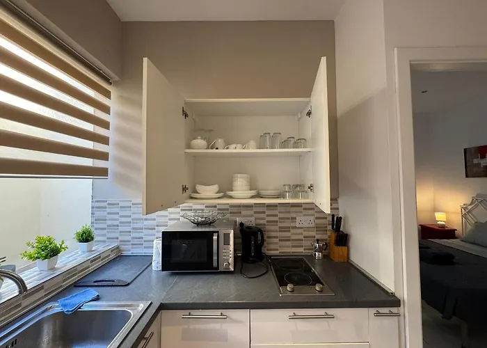 Lägenhet And Modern St Julians *