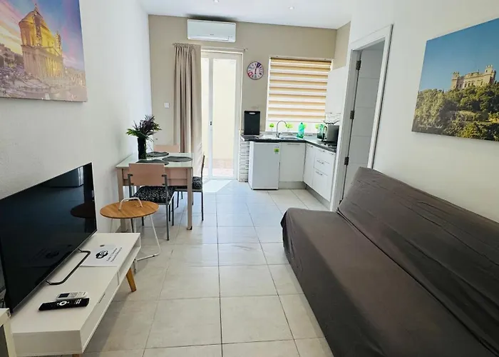 Lägenhet And Modern St Julians